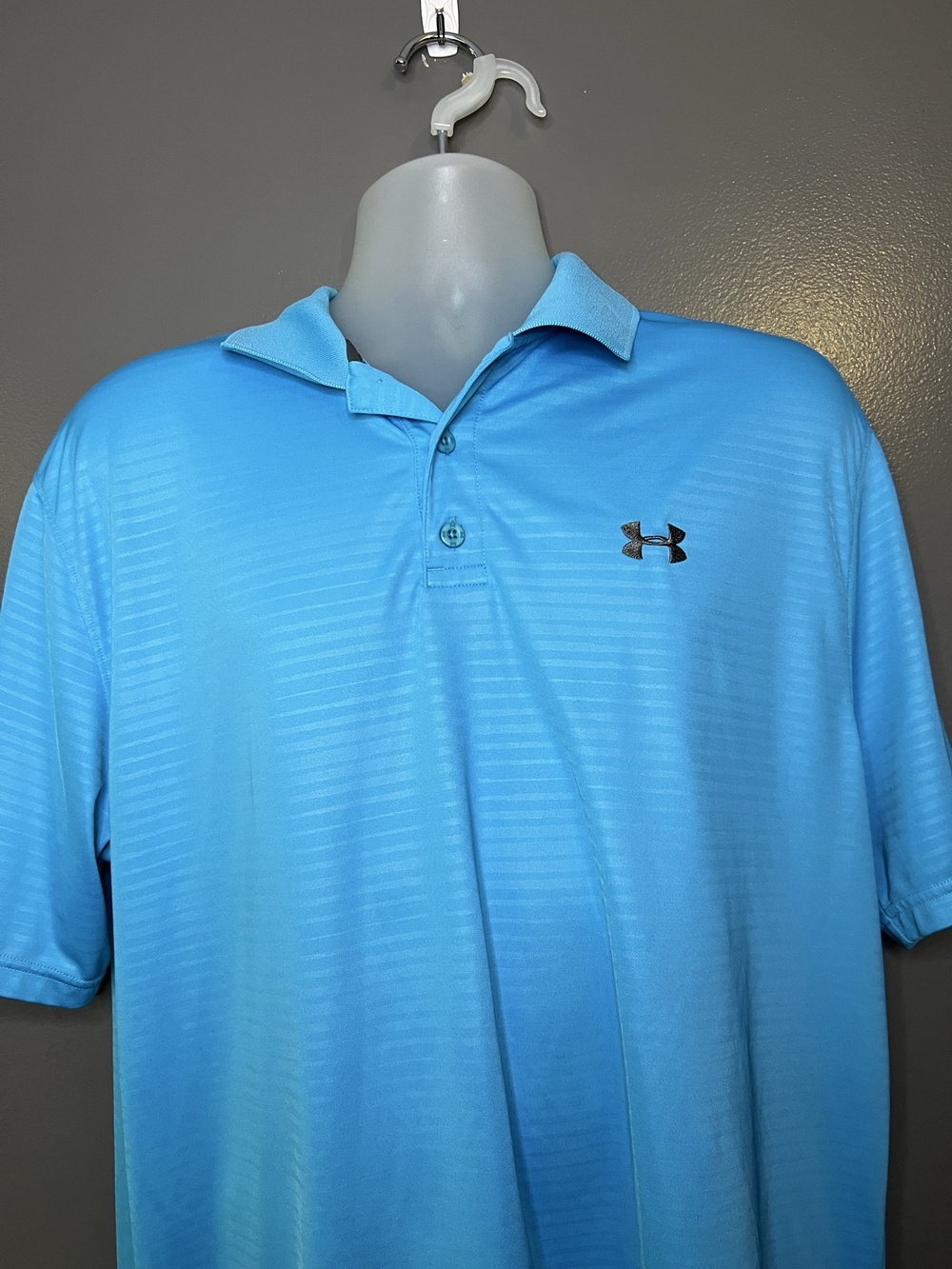 Under Armour Polo Shirt Mens XL Blue Stripe HeatGear Golf Athletic Performance